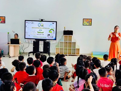 🎬 Trường Mầm non 26 phối hợp Thư viện Phường Bình Thạnh tổ chức cho trẻ xem phim khoa học năm 2025 🎬