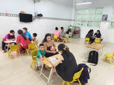 Trường mầm non 5 phối hợp với trạm y tế phường tân sơn nhất tư vấn về dinh dưỡng cho trẻ