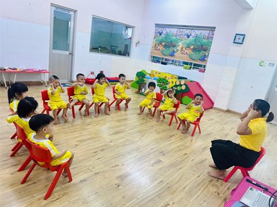 Kể chuyện: Thỏ con tốt bụng