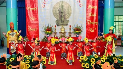 Tổ chức lễ Giỗ Tổ Hùng Vương mùng (10/3 âm lịch). Năm học 2024 - 2025