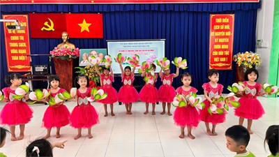 Bé Kỷ niệm ngày Sinh nhật Bác Hồ (19/5/1890 - 19/5/2025)