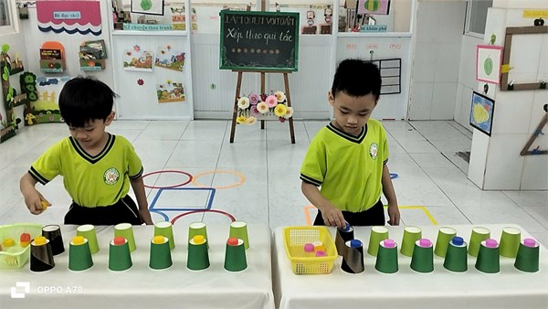 LQVT: Trò chơi Xếp theo qui tắc - Lớp 4-5 tuổi (2)