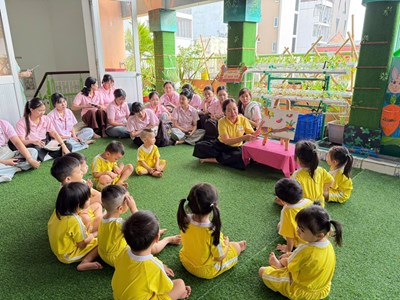 -Xếp chồng dán con chim