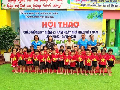 Sáng 13/11 trường mầm non phú hoà tổ chức hội thao chào mừng kỷ niệm 43 năm ngày nhà giáo việt nam 20/11
